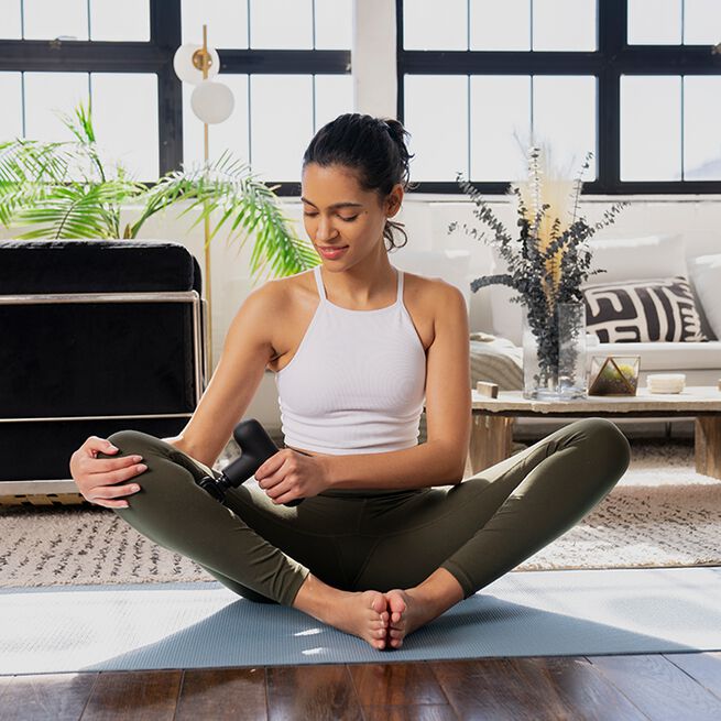 Lola Massage Gun, Black  Lola Massasjepistol Svart