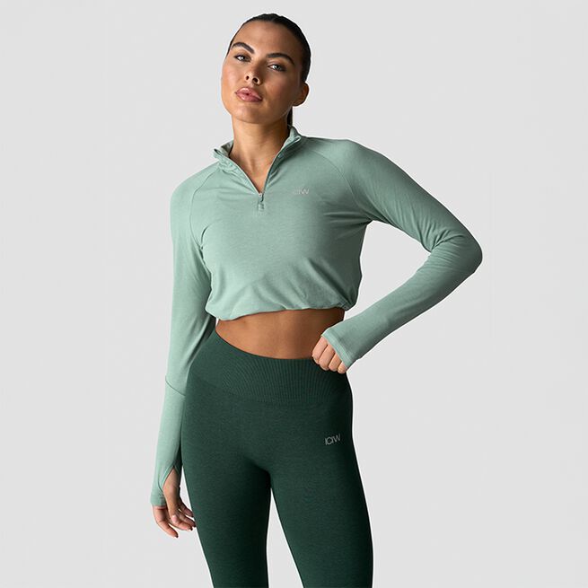 Define Cropped 1/4 Zip Adjustable, Light Moss, XS Define Kort 1/4 Zip Genser Lys Mosegrønn