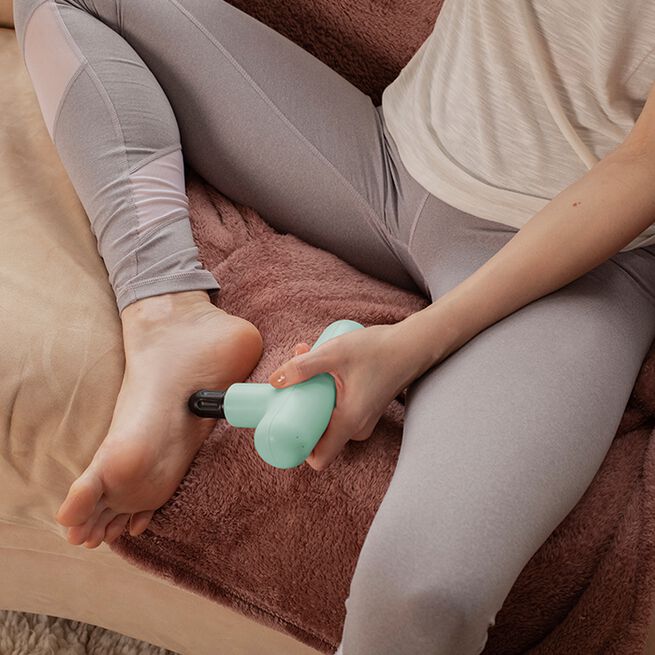 Lola Massage Gun, Mint Green  Lola Massasjepistol Mintgrønn