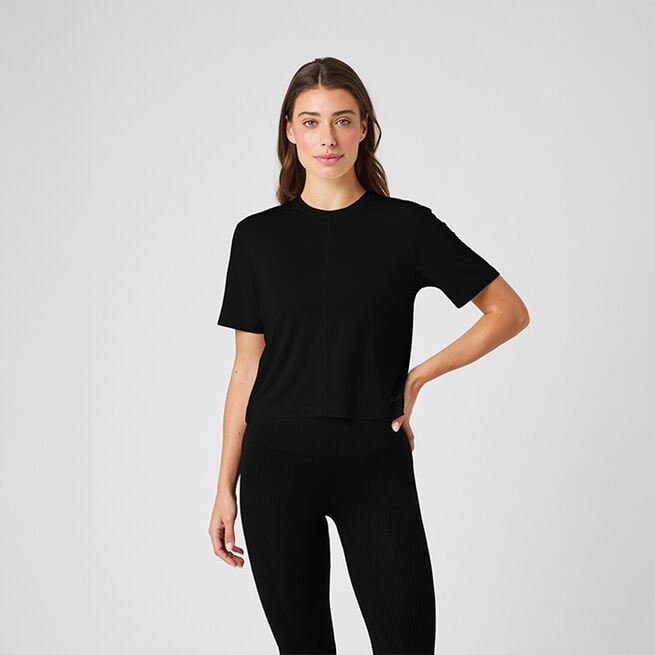 Studio Soft Cropped T-shirt, Black Beauty, L Studio Soft Cropped T-shirt Svart