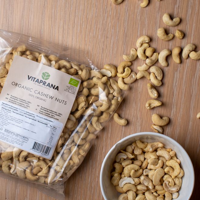 Organic Cashew Nuts, 750g 