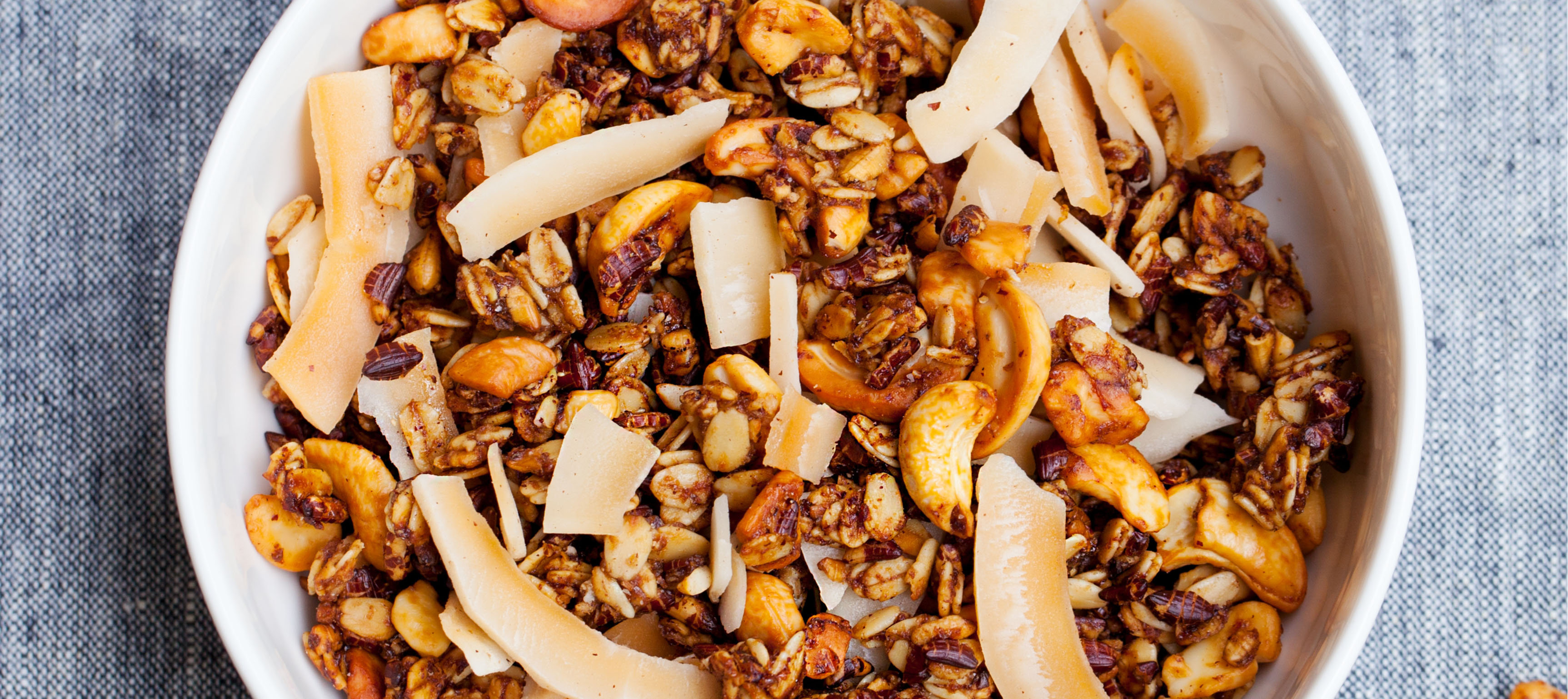 Granola med kokos og kakao Granola med kokos og kakao