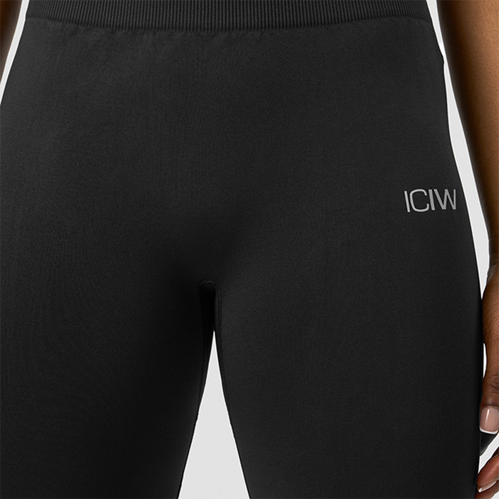 Define Biker Shorts Svart